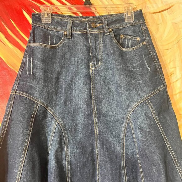 Vintage Y2K Denim Skirt Cute Western Style skirt with a tulip hem sz 5/6 - Picture 3 of 9